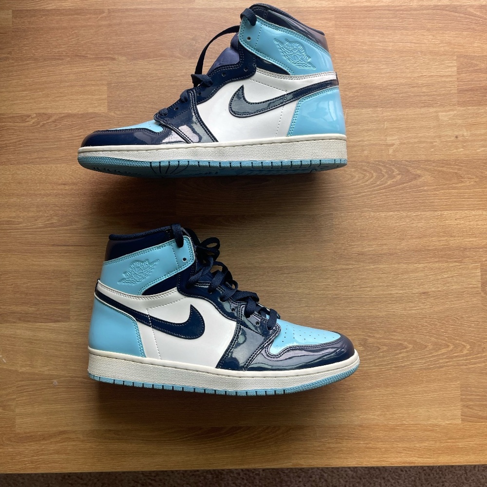 Jordan 1 Retro High UNC Patent
